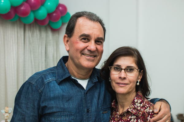 Pastores Paulino e Roseli Cordeiro.